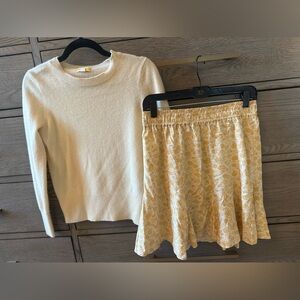 Jcrew cashmere sweater& madewell skirt! Xs & sm. Great set! Good condition !